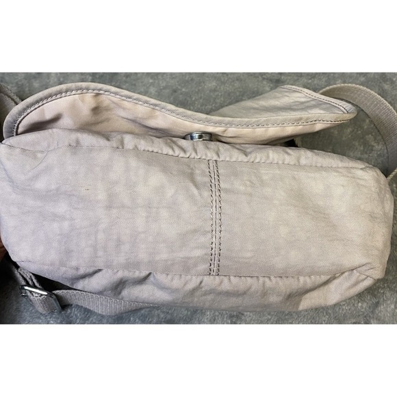 Kipling Lightweight Fold Over Flap Everyday Crossbody Purse, Light Gray - Picture 9 of 15
